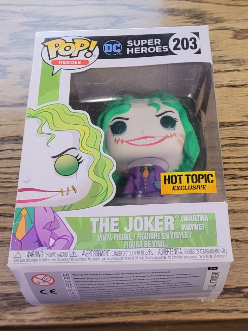 Funko Pop! DC Super Heroes The Joker (Martha Wayne) - Green & Purple